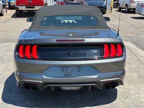 Used 2018 Ford Mustang GT Premium w/ Black Accent Package RWD image 6