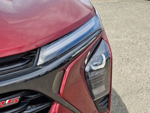 Used 2024 Chevrolet Trax RS w/ Driver Confidence Package image 37