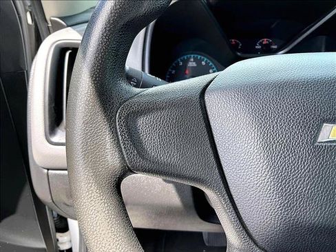 Used 2019 Chevrolet Colorado W/T RWD image 20
