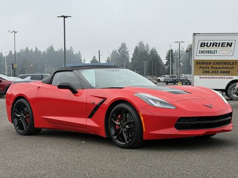 Used 2016 Chevrolet Corvette Stingray Convertible w/ Carbon Flash Badge Package image 7