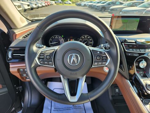 Used 2025 Acura RDX SH-AWD w/ Technology Package image 18