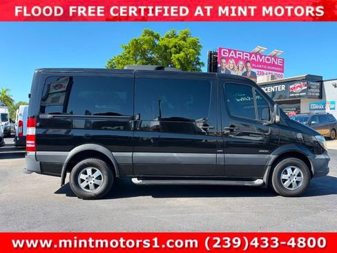 Used 2016 Mercedes-Benz Sprinter 2500 image 2