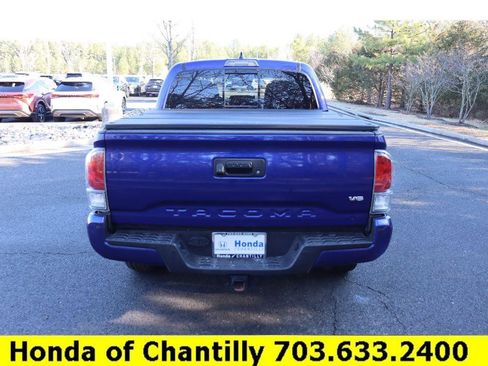 Used 2023 Toyota Tacoma TRD Off-Road image 6