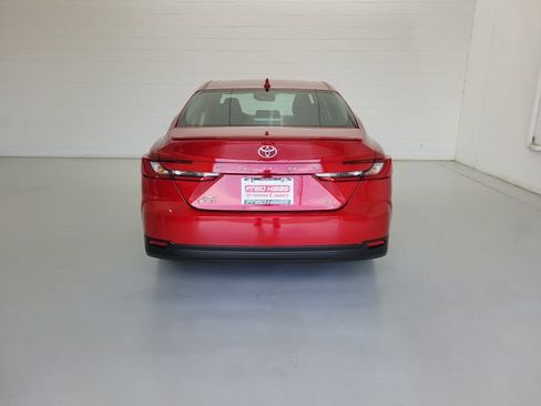 Used 2025 Toyota Camry LE w/ Convenience Package AWD/4WD image 6