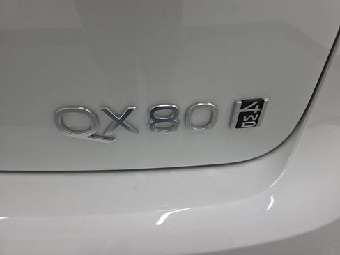 New 2026 INFINITI QX80 Luxe w/ Cargo Package AWD/4WD image 15