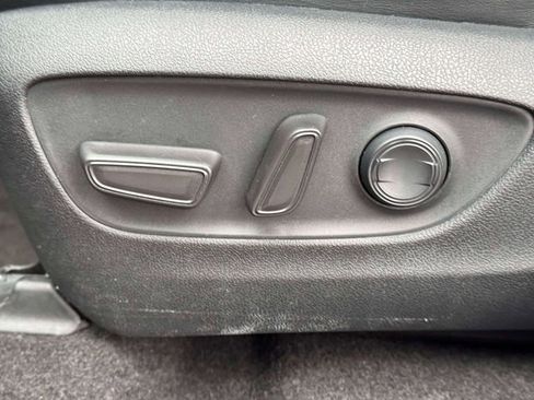 Used 2023 Toyota RAV4 Adventure image 17