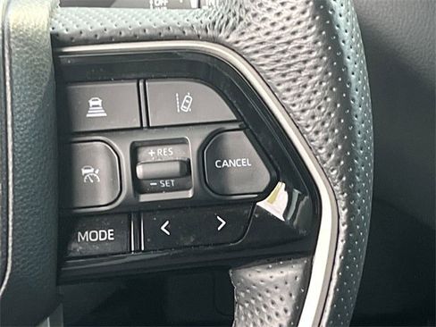 Used 2023 Toyota Tundra Limited image 15