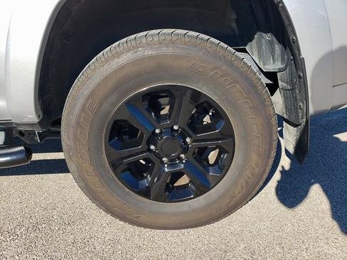 Used 2024 Toyota 4Runner SR5 image 26