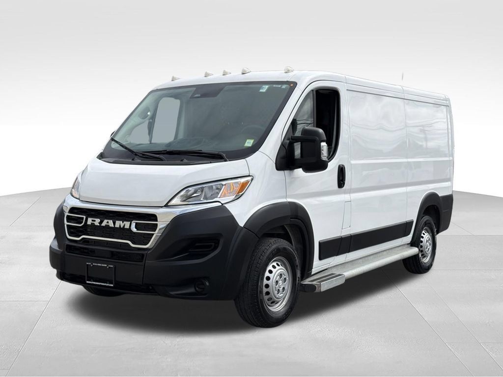 Used 2025 RAM ProMaster 2500 w/ U-Haul Equipment Group FWD image 3