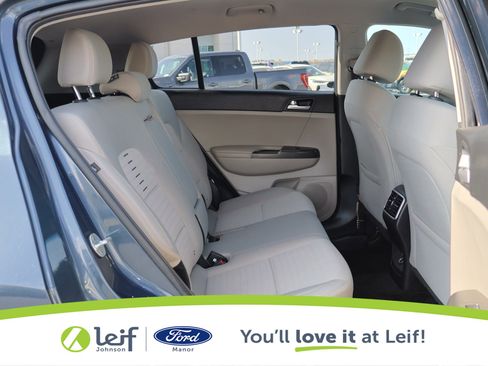 Used 2021 Kia Sportage LX w/ LX Fwd Popular Package image 30