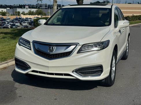 Used 2017 Acura RDX FWD image 4