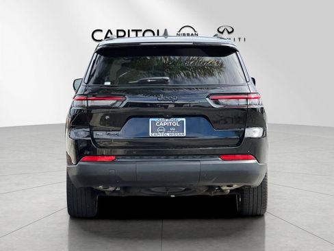 Used 2021 Jeep Grand Cherokee L Laredo image 4