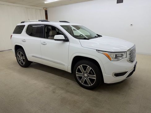 Used 2019 GMC Acadia Denali FWD image 8