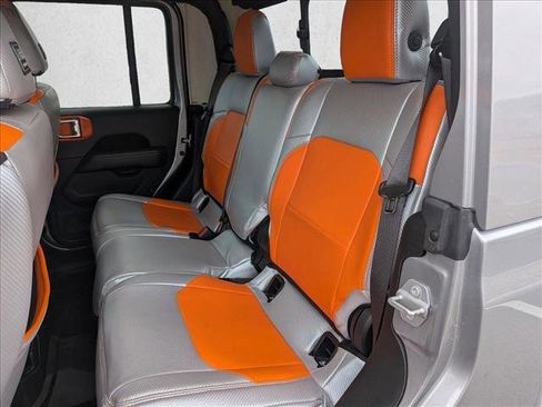 Used 2020 Jeep Gladiator Overland w/ Safety Group image 5