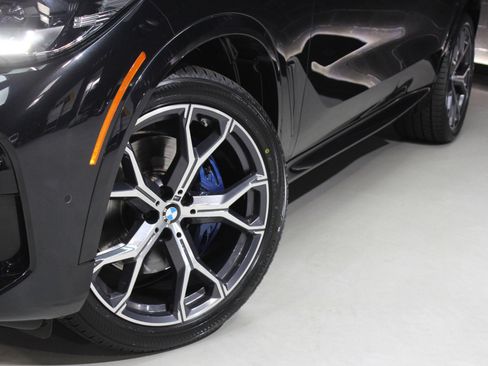 Used 2023 BMW X5 sDrive40i w/ M Sport Package image 22