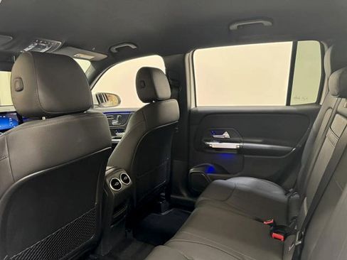 Used 2025 Mercedes-Benz GLB 250 image 19