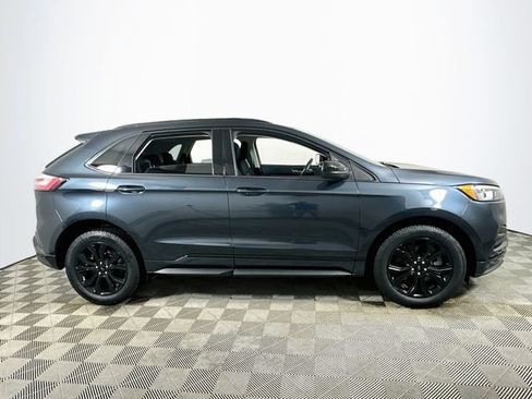 Used 2024 Ford Edge SE w/ Black Appearance Package AWD/4WD image 2
