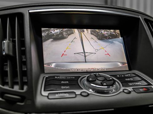 Used 2015 INFINITI Q40 image 24