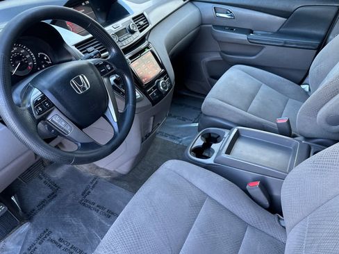 Used 2016 Honda Odyssey EX image 11