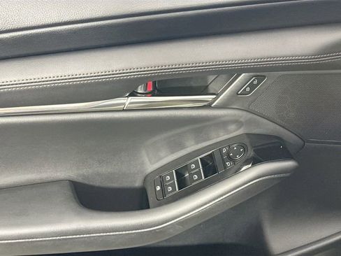 Used 2025 MAZDA MAZDA3 s image 24
