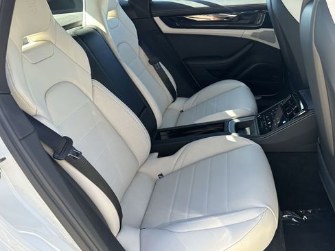 New 2026 Porsche Panamera 4 image 18