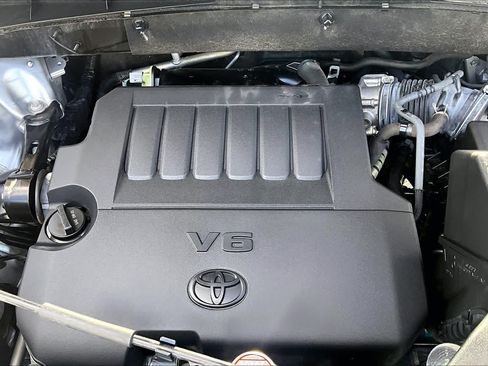 Used 2016 Toyota Highlander Limited FWD image 32