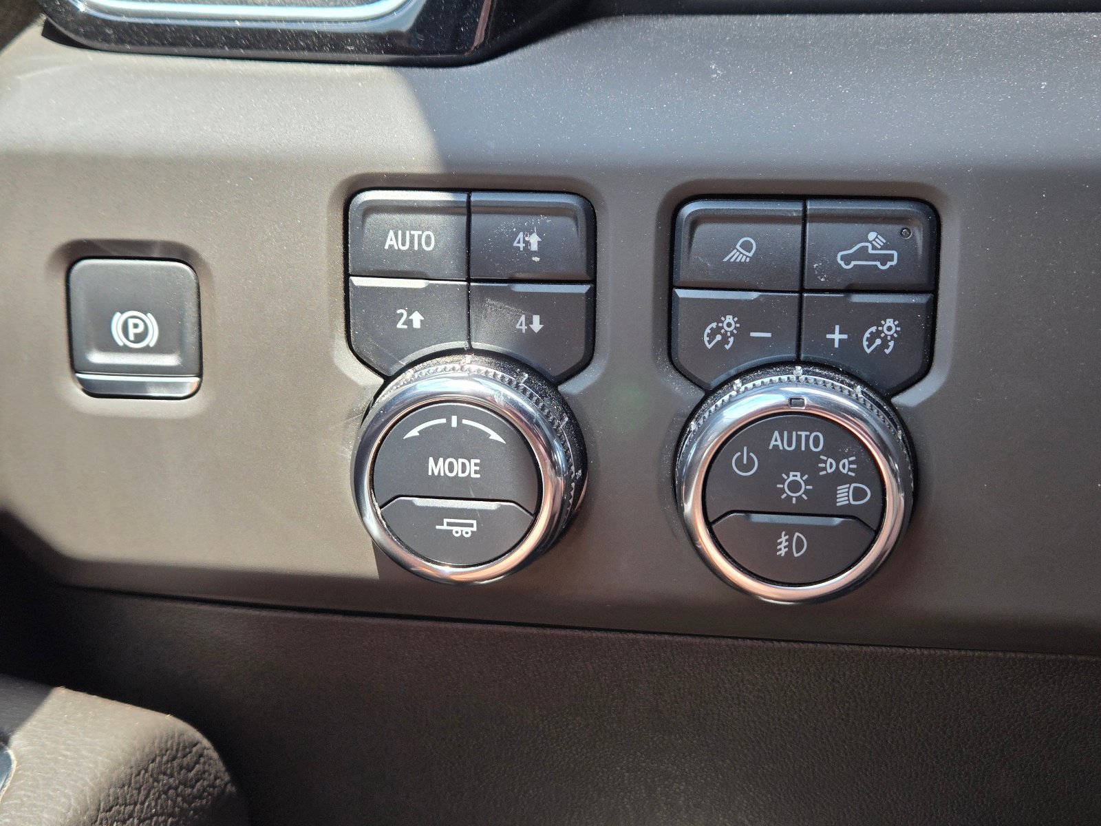 Used 2025 GMC Sierra 2500 Denali AWD/4WD image 45