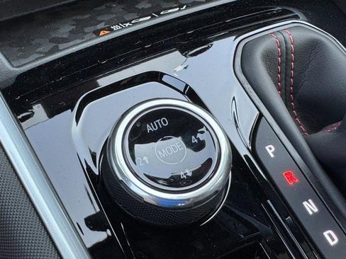 New 2025 Chevrolet Colorado Z71 w/ Midnight Edition image 42