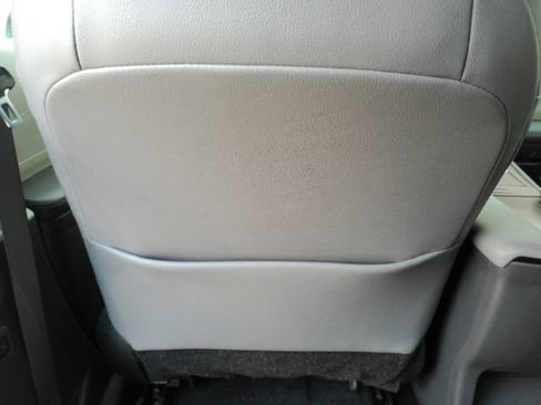 Used 2024 Toyota Sienna XLE image 31