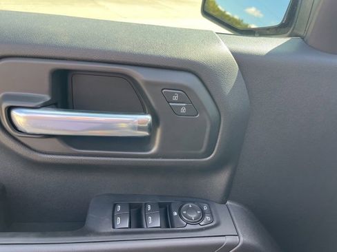 New 2026 Chevrolet Silverado 1500 Custom Trail Boss w/ LPO, Dark Essentials Package image 17