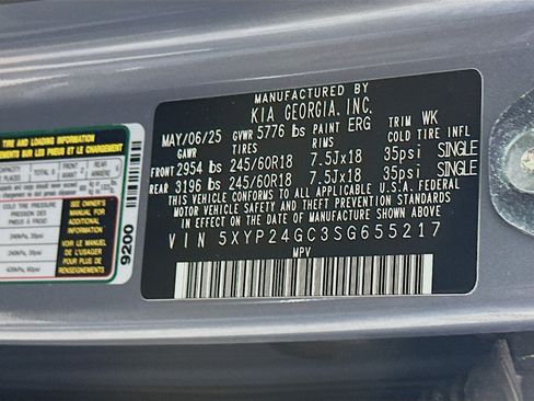 Used 2025 Kia Telluride LX FWD image 12