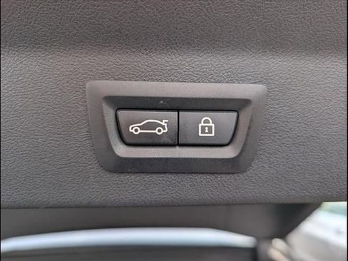 Used 2023 BMW X3 xDrive30i w/ Premium Package image 21