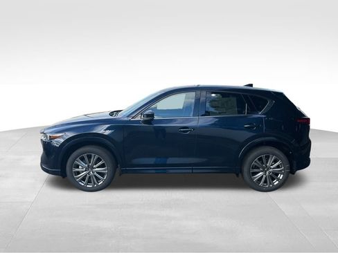 New 2025 MAZDA CX-5 Signature image 2