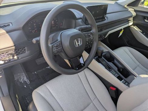 Used 2024 Honda Accord LX image 10