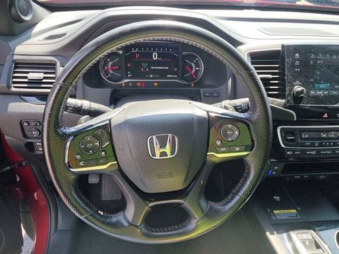 Used 2024 Honda Passport Black Edition image 7