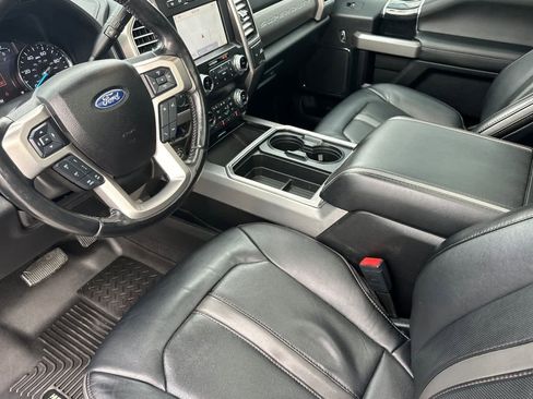 Used 2020 Ford F250 Platinum w/ FX4 Off-Road Package image 11