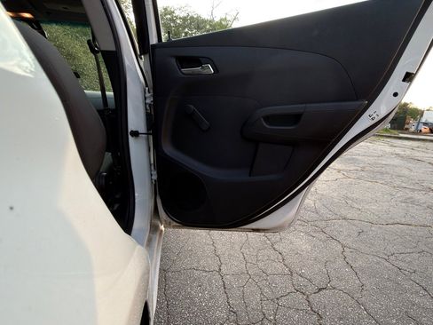 Used 2014 Chevrolet Sonic LS image 18