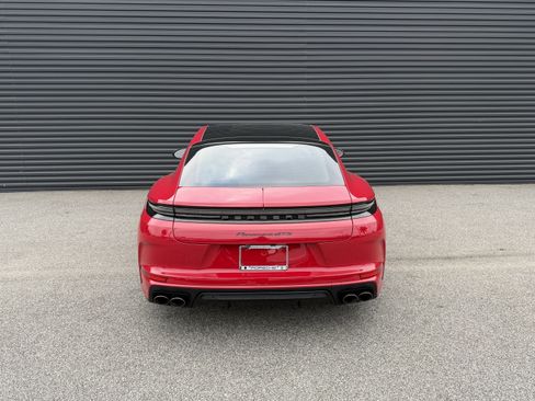 Certified 2026 Porsche Panamera GTS image 10