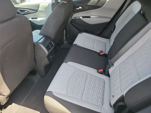 Certified 2023 Chevrolet Equinox LS FWD image 16