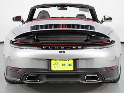 Used 2025 Porsche 911 Carrera RWD image 50