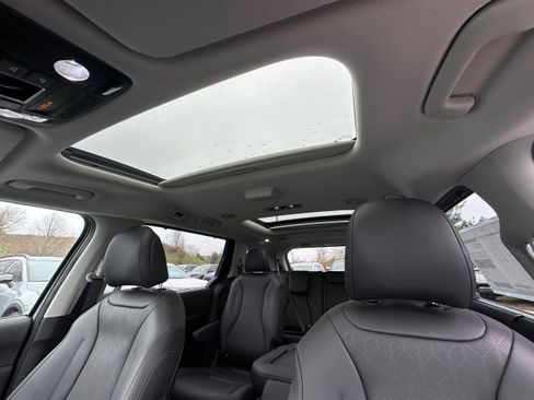 New 2026 Kia Carnival SX image 39