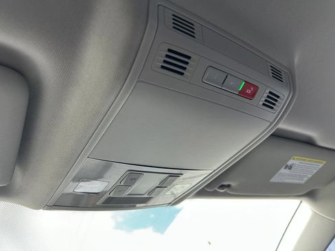 Certified 2022 Volkswagen Taos S AWD/4WD image 54