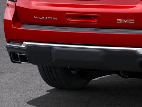 New 2025 GMC Yukon Denali w/ Sun & Power Step Package image 14