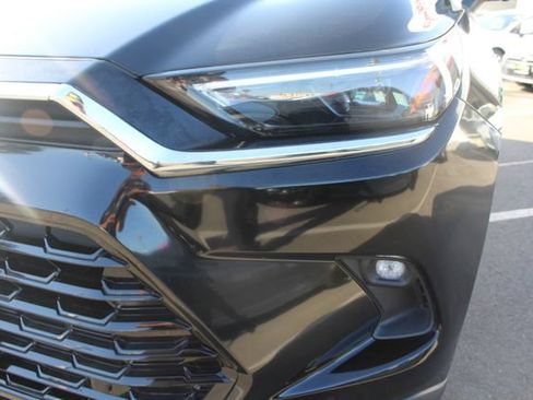 Certified 2025 Toyota Grand Highlander AWD image 7
