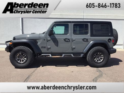 Used 2023 Jeep Wrangler Unlimited Sport AWD/4WD image 1