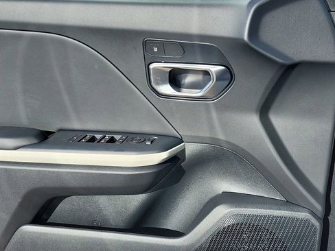 New 2025 Kia K4 GT-Line image 13