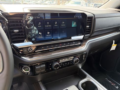 Used 2025 Chevrolet Silverado 1500 LT w/ All Star Edition Plus image 27