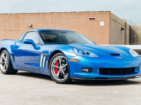 Used 2011 Chevrolet Corvette Grand Sport w/ Preferred Equipment Group image 32