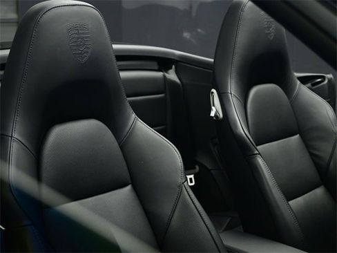 Used 2019 Porsche 911 Turbo S image 45