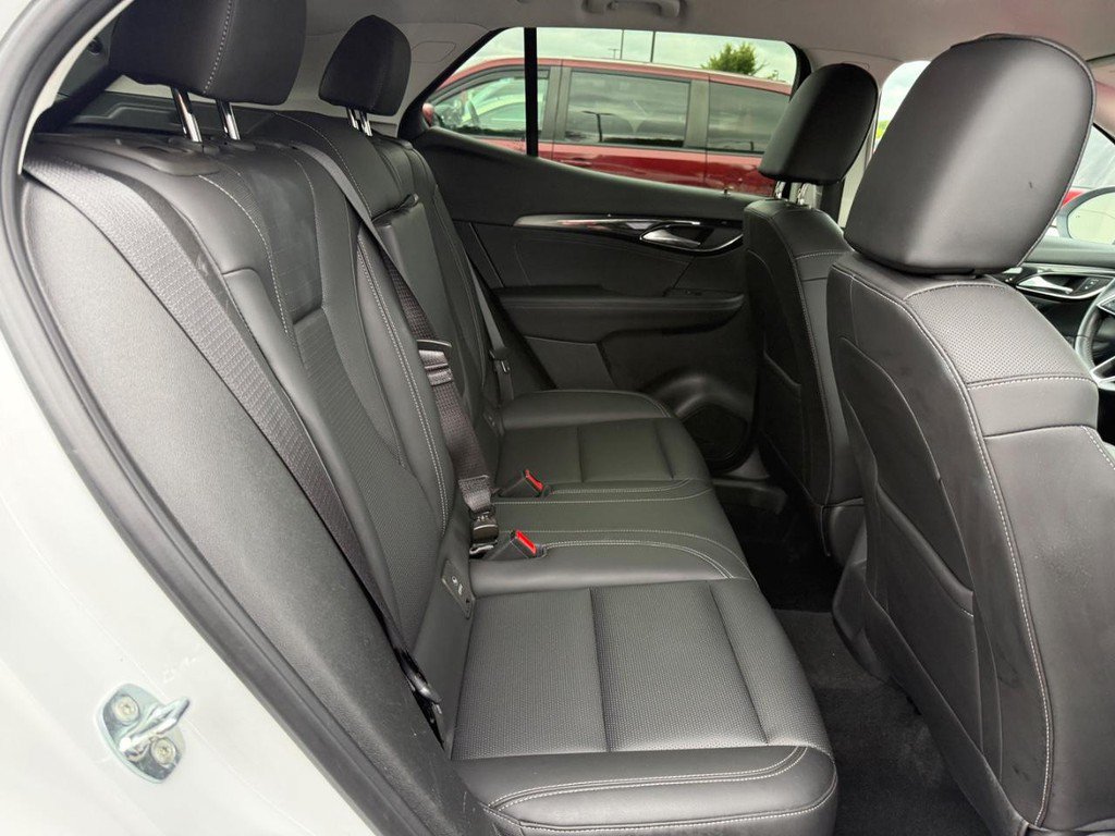 Used 2024 Buick Envision Preferred AWD/4WD image 7